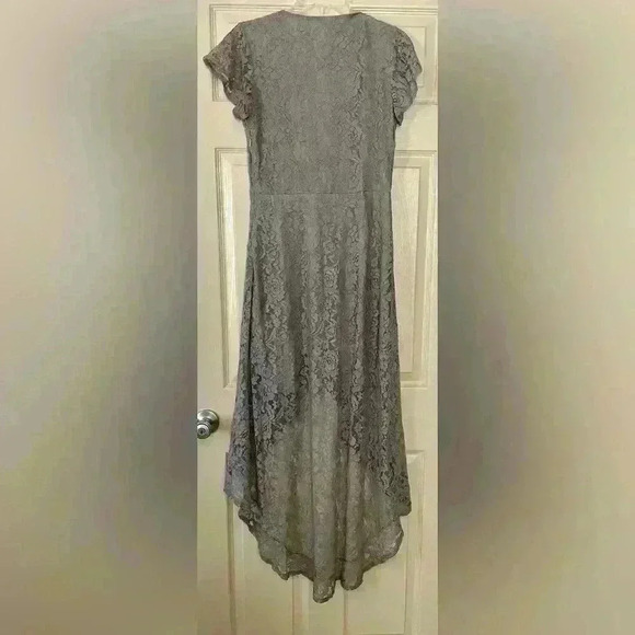 Altr’d State Gray Lace Dress hi low Size Medium - Picture 5 of 6